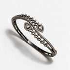 Ivvati Teardrop AD Kada Bracelet