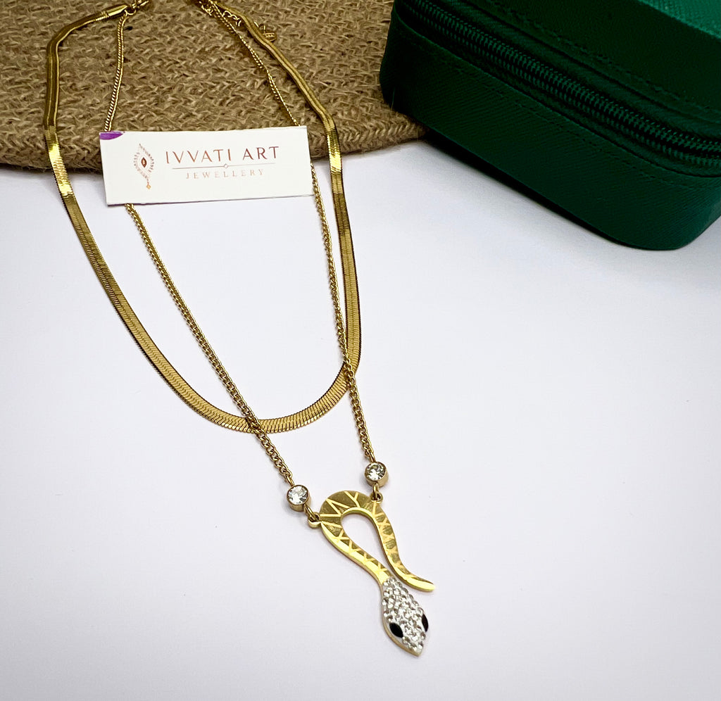 Serpent Dual-Layer Pendant Necklace – 18K Gold Plated