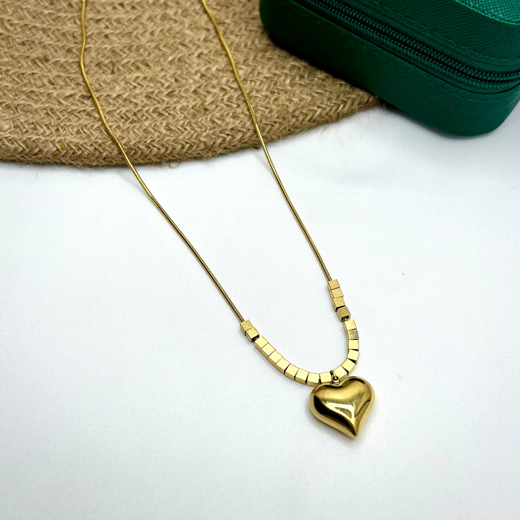 Heart Pendant Chain – Minimal Everyday Jewellery