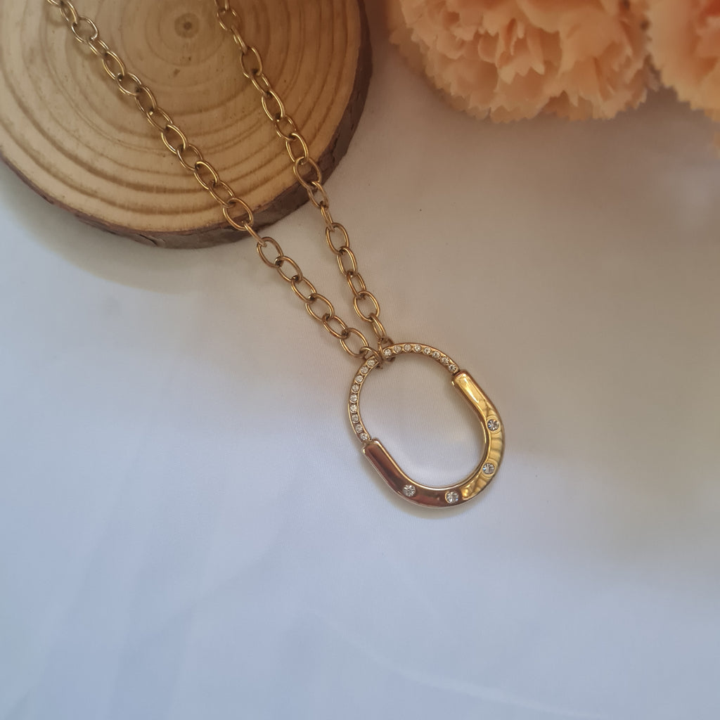 Lucky Charm U-Link Pendant Necklace – Anti Tarnish Gold