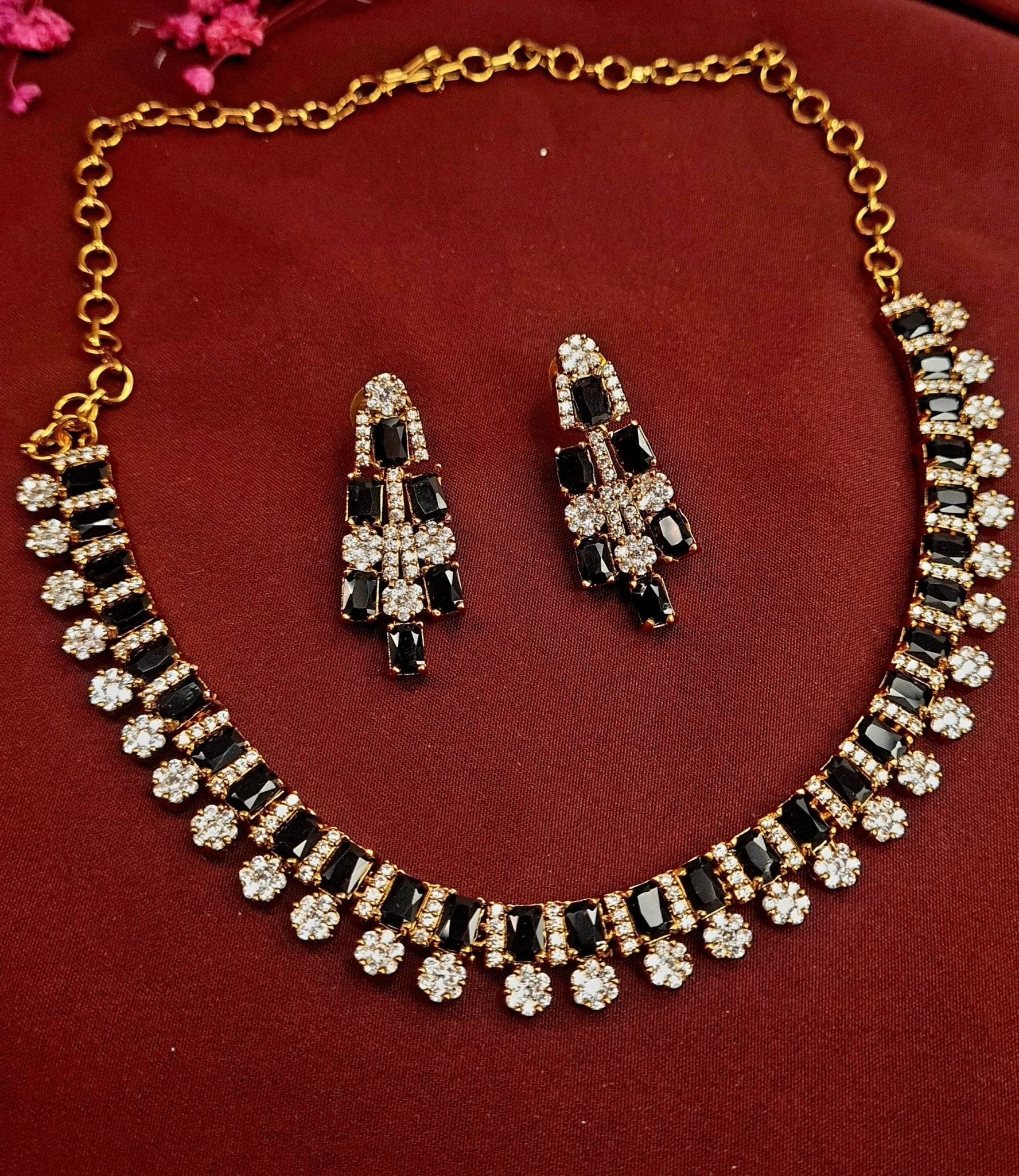 CZ & Black Stone Necklace Set jewellery - GOLD | Ivvati Art Jewellery