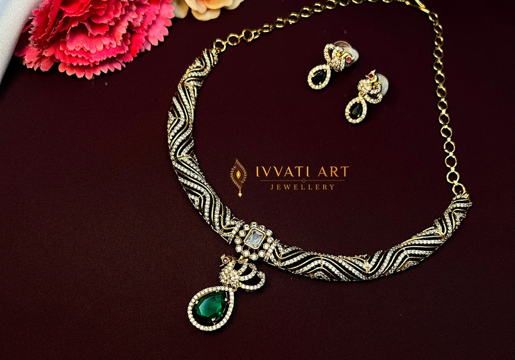 panna-mayur-vilas-necklace-set