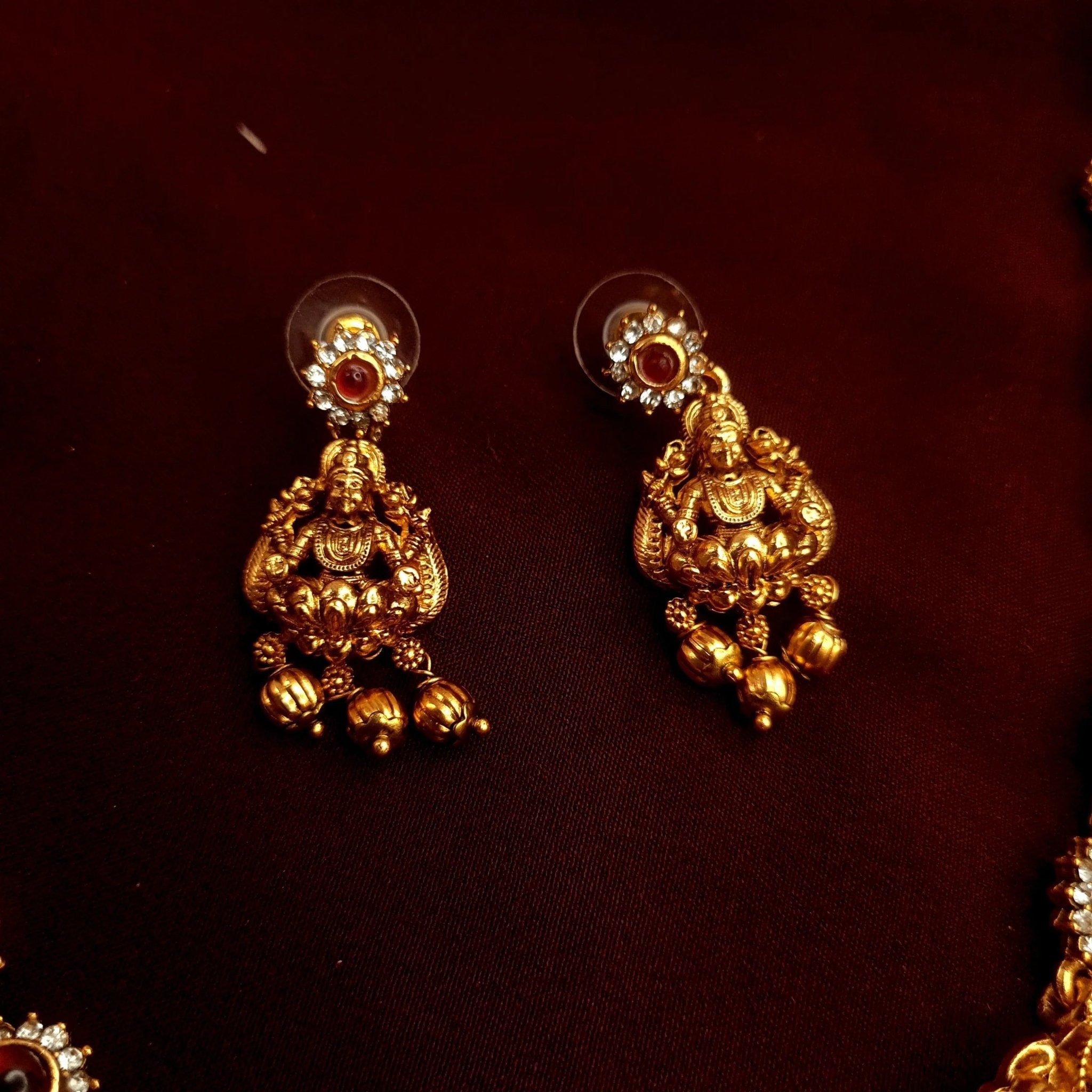 Lakshmi Motif Ruby Necklace Set jewellery - Copper | Ivvati Art Jewellery