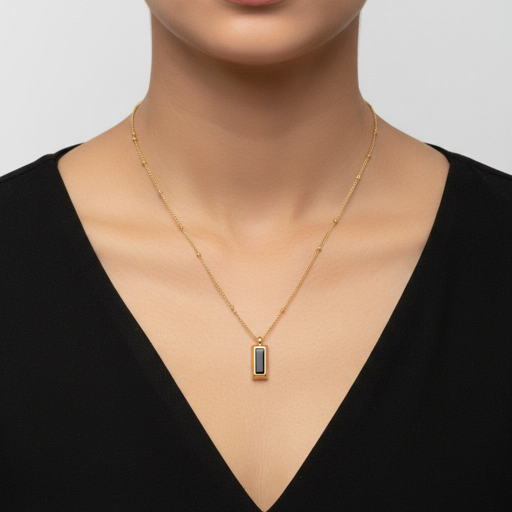 Minimalist gold rectangle pendant necklace for women