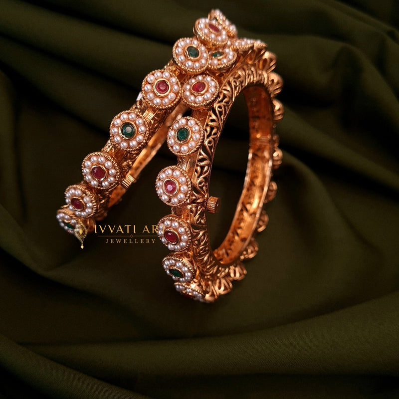 Rajwadi Kada with Kundan & Pearl Detailing jewellery - Kada | Ivvati Art Jewellery