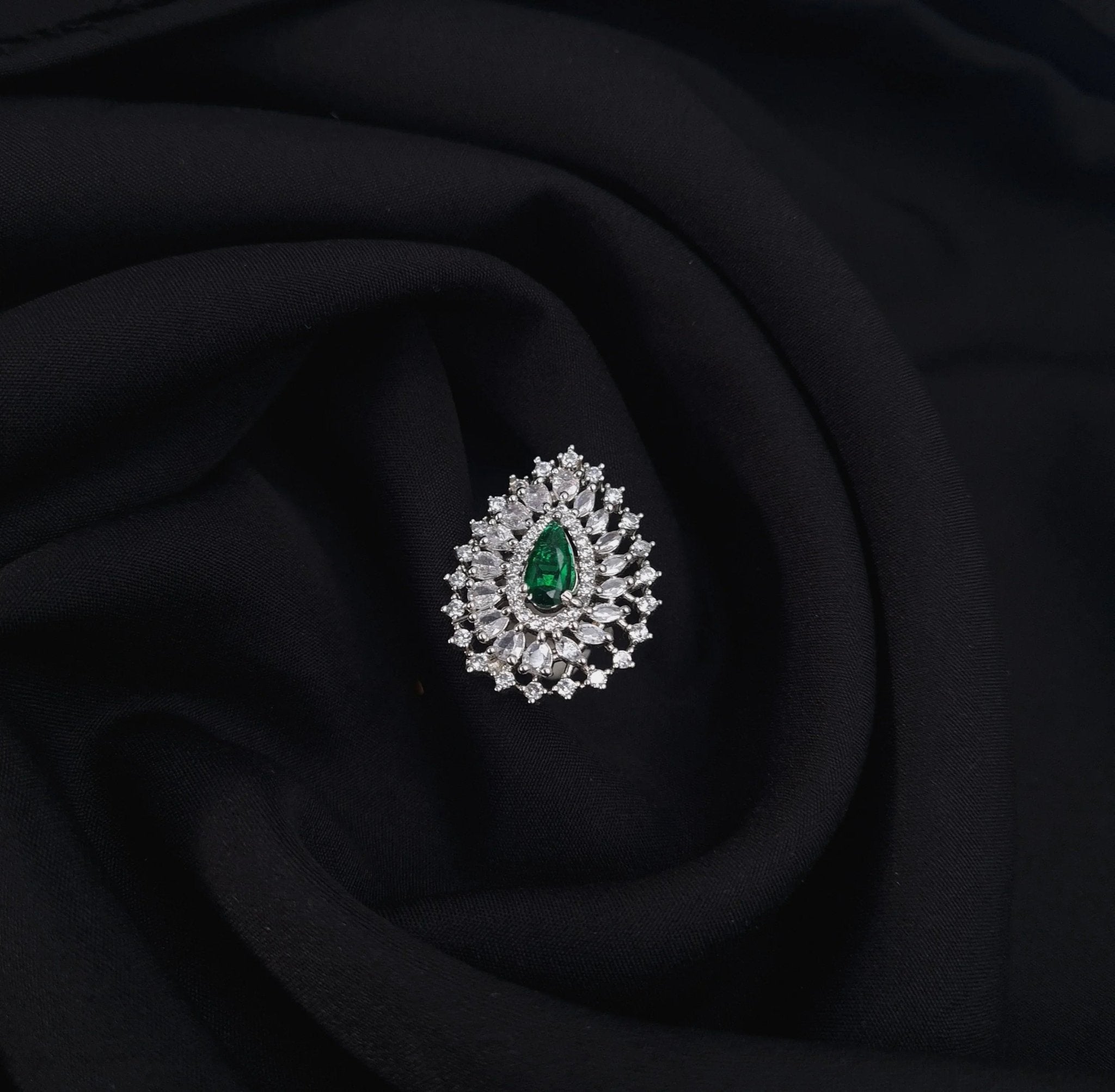 Silver AD Green Emerald Ring jewellery - Rings | Ivvati Art Jewellery